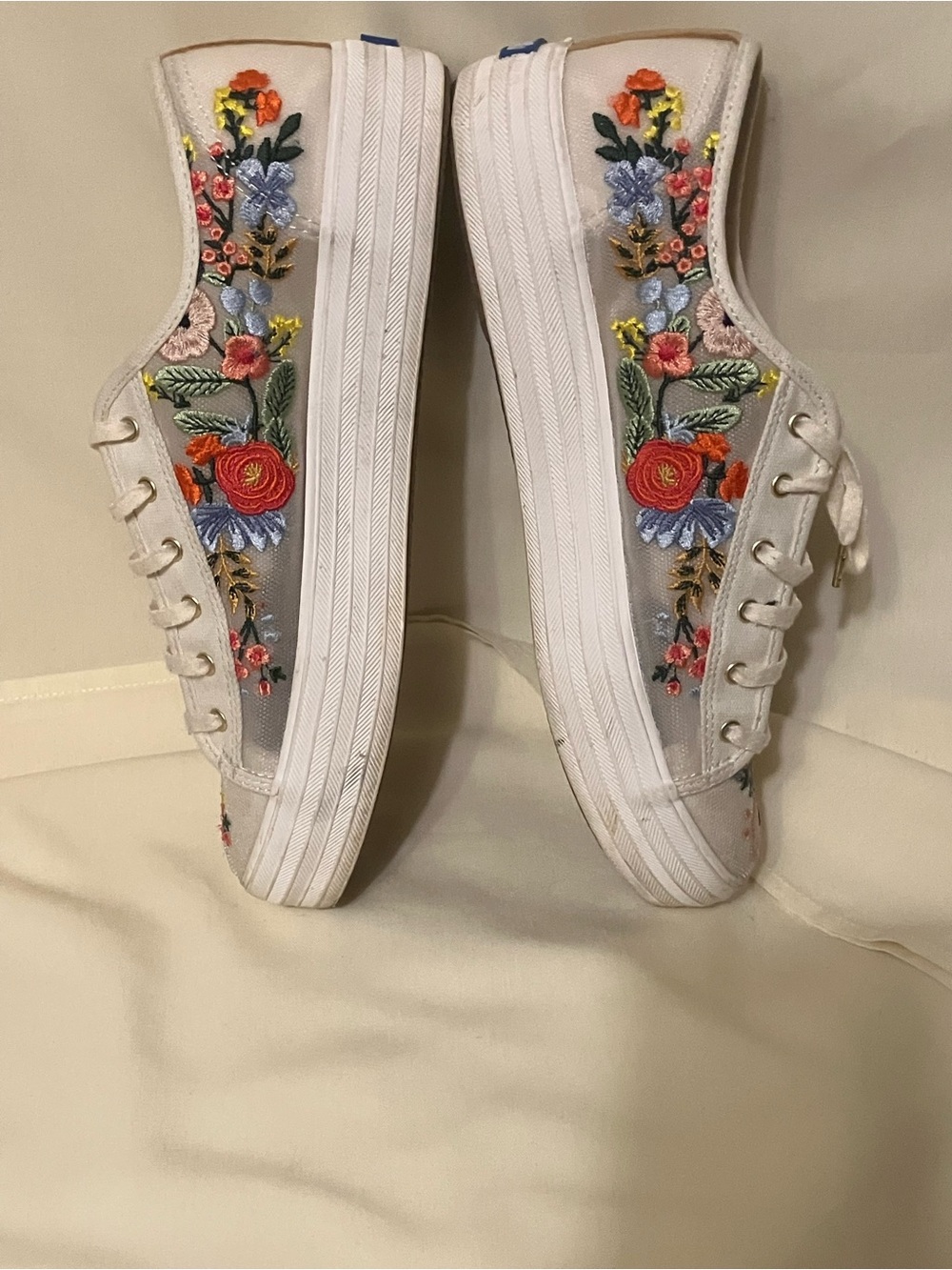 KEDS Rifle Paper Co Women's Embroidered Flowers Canvas Lace Up Sneakers Sz 10 - Picture 7 of 13